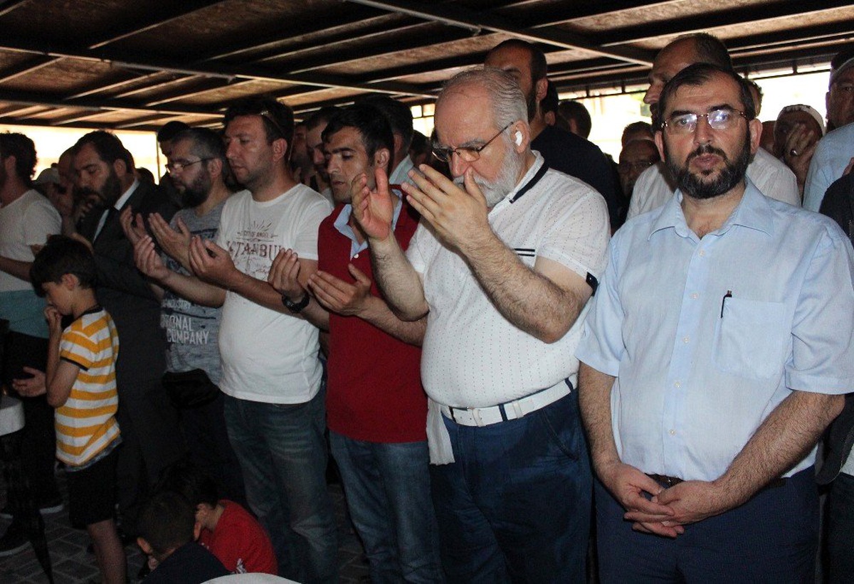 Muhammed Mursi için Yalova\'da gıyabî cenaze namazı kılındı