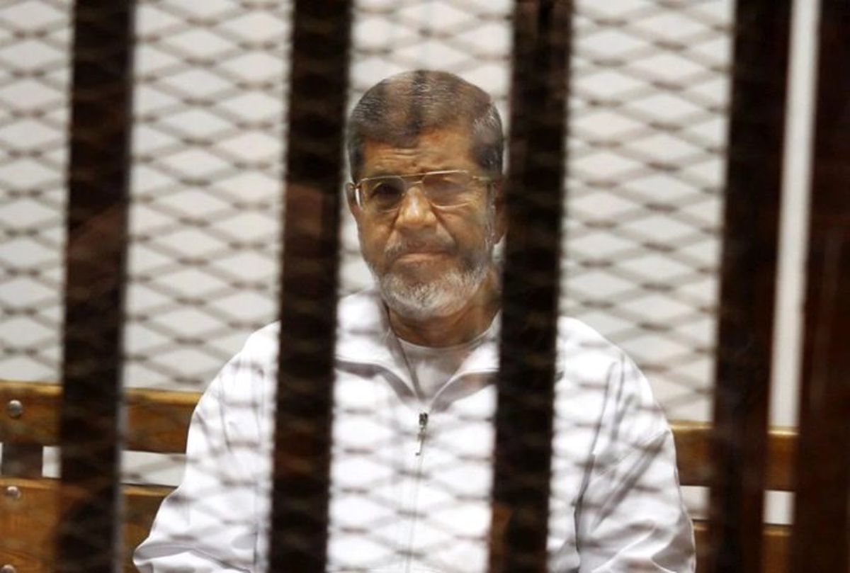 Muhammed Mursi\'nin cenazesi defnedildi