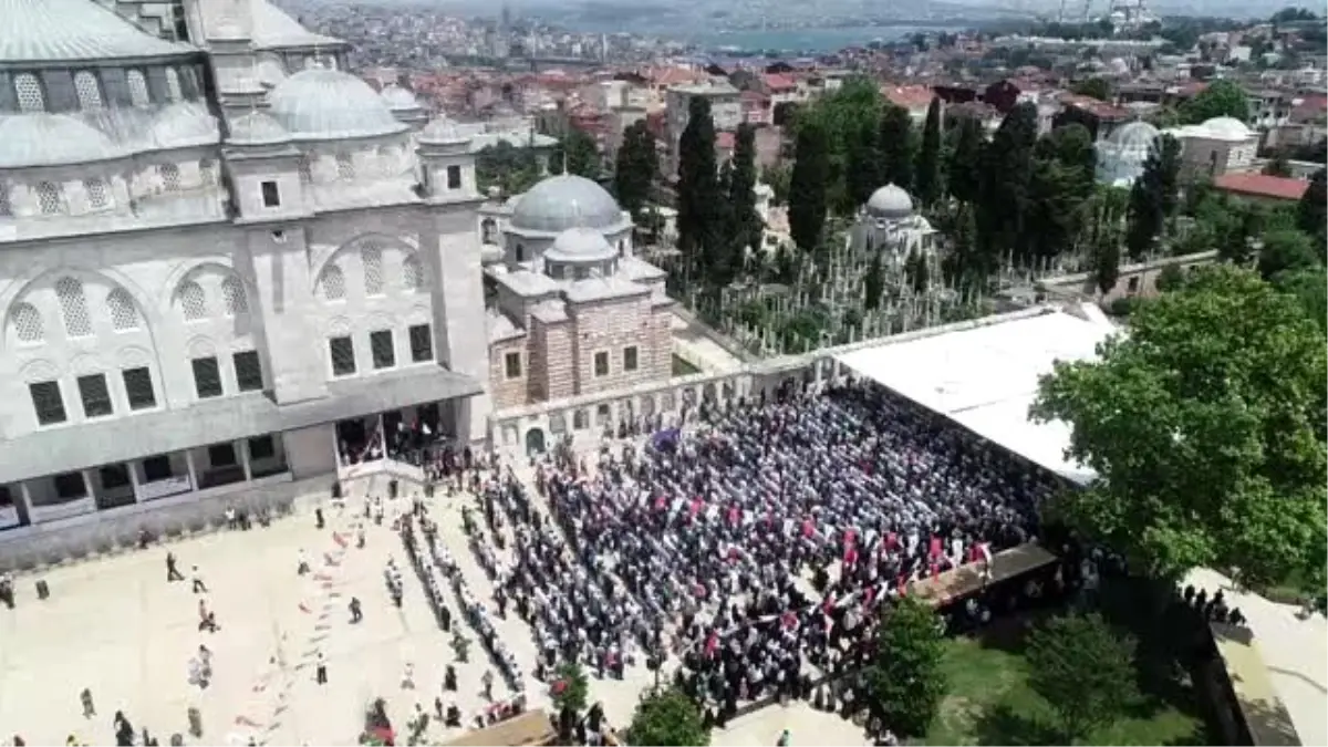 Mursi için Fatih Camii\'nde gıyabi cenaze namazı kılındı (2) - Drone çekimi