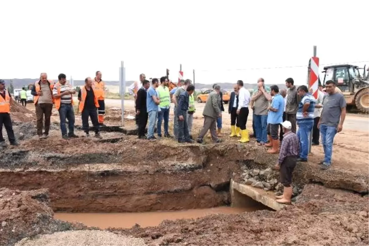 Sel nedeniyle kapanan Kırıkkale- Samsun karayolu trafiğe açıldı