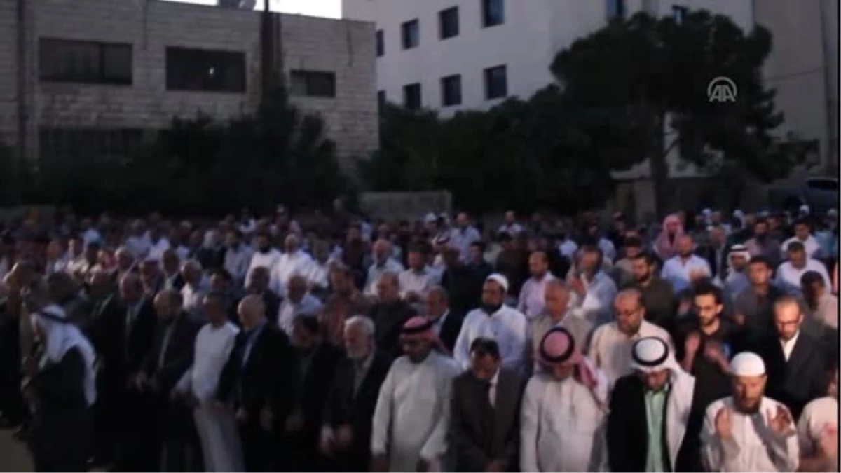 Ürdün\'de Mursi için gıyabi cenaze namazı kılındı