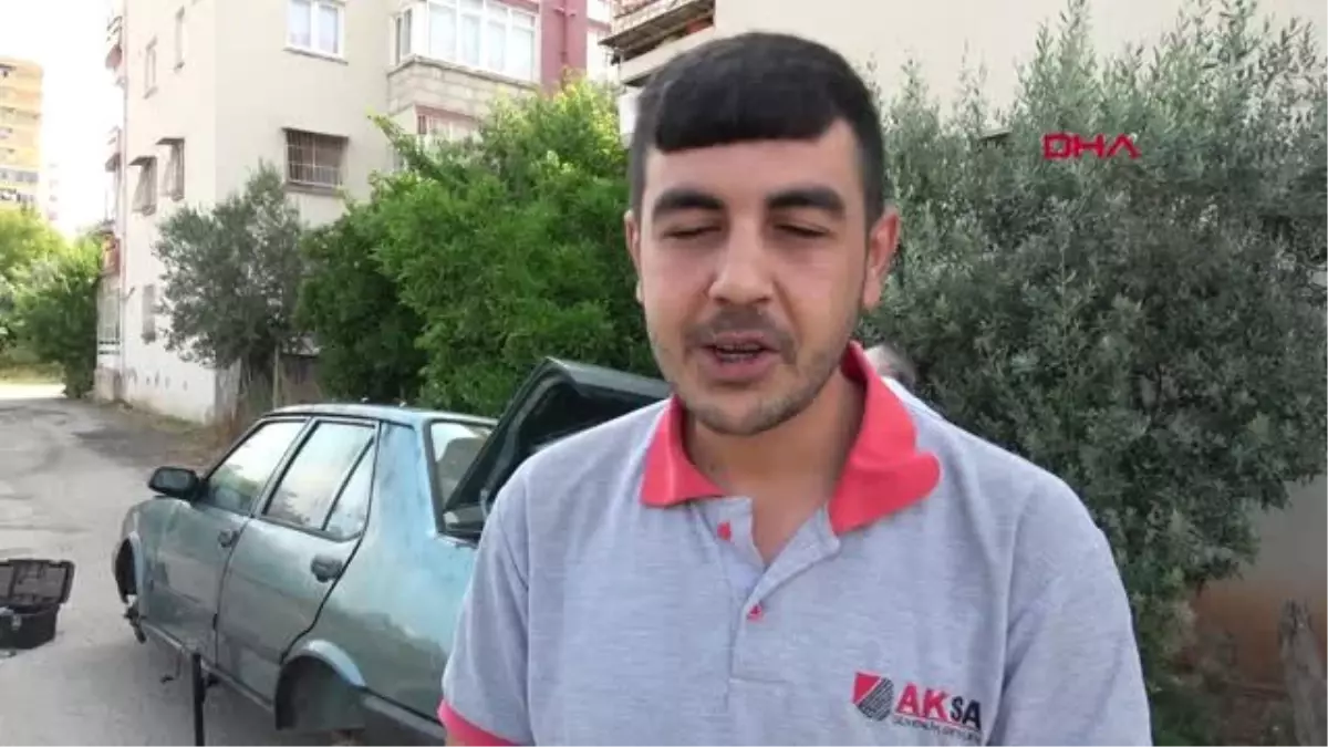 ADANA BAGAJDAKİ KRİKOYU ALIP, OTOMOBİLİN DÖRT LASTİĞİNİ ÇALDILAR