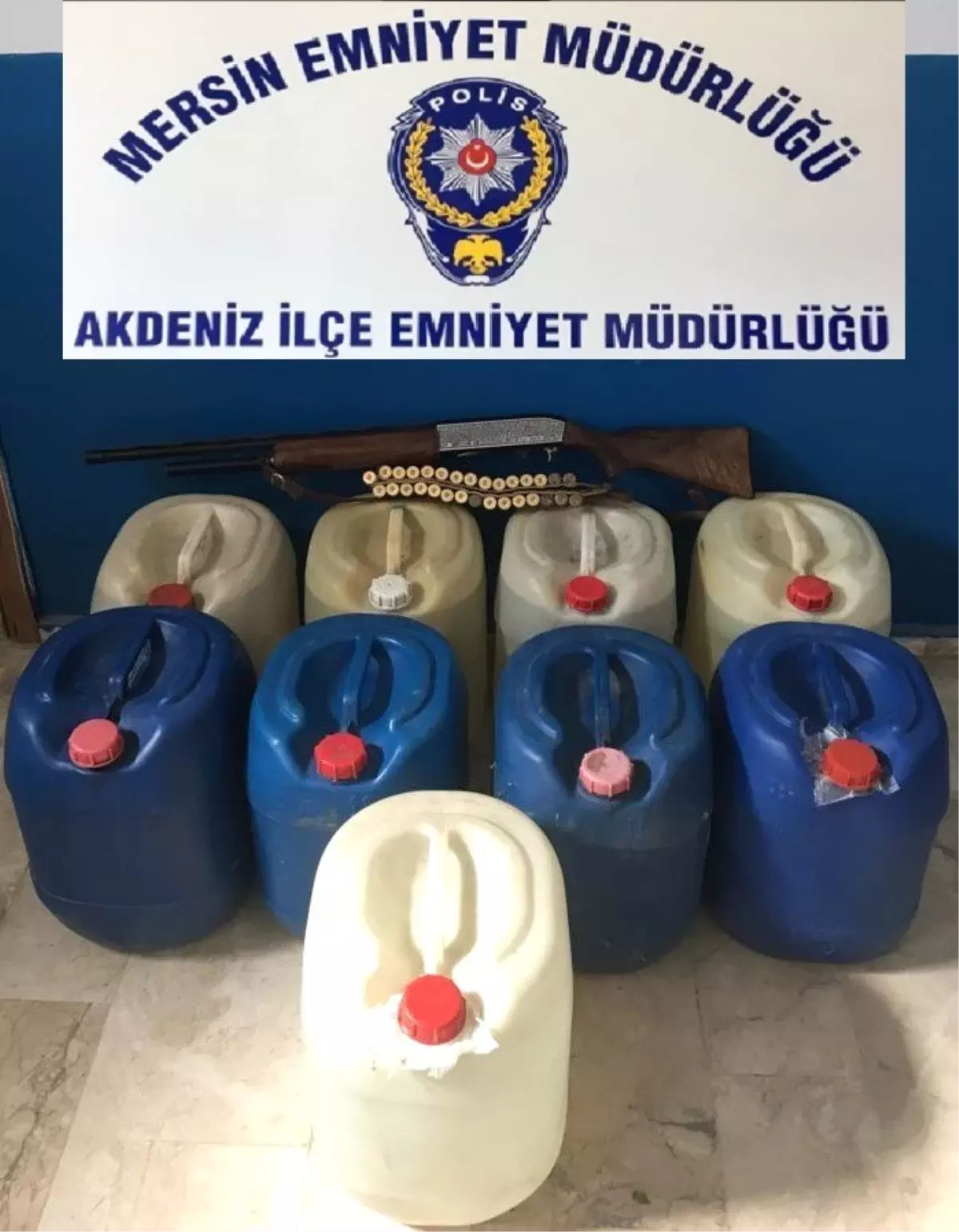 Akdeniz\'de 270 litre kaçak alkol ele geçirildi