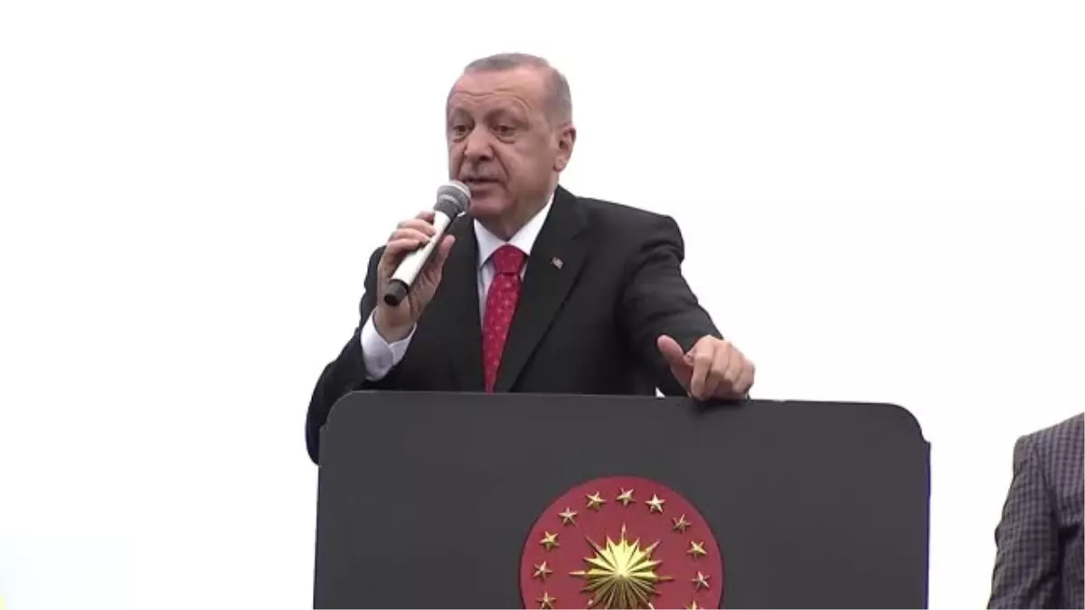 Erdoğan: "Mursi, eceliyle değil öldürülmüştür"