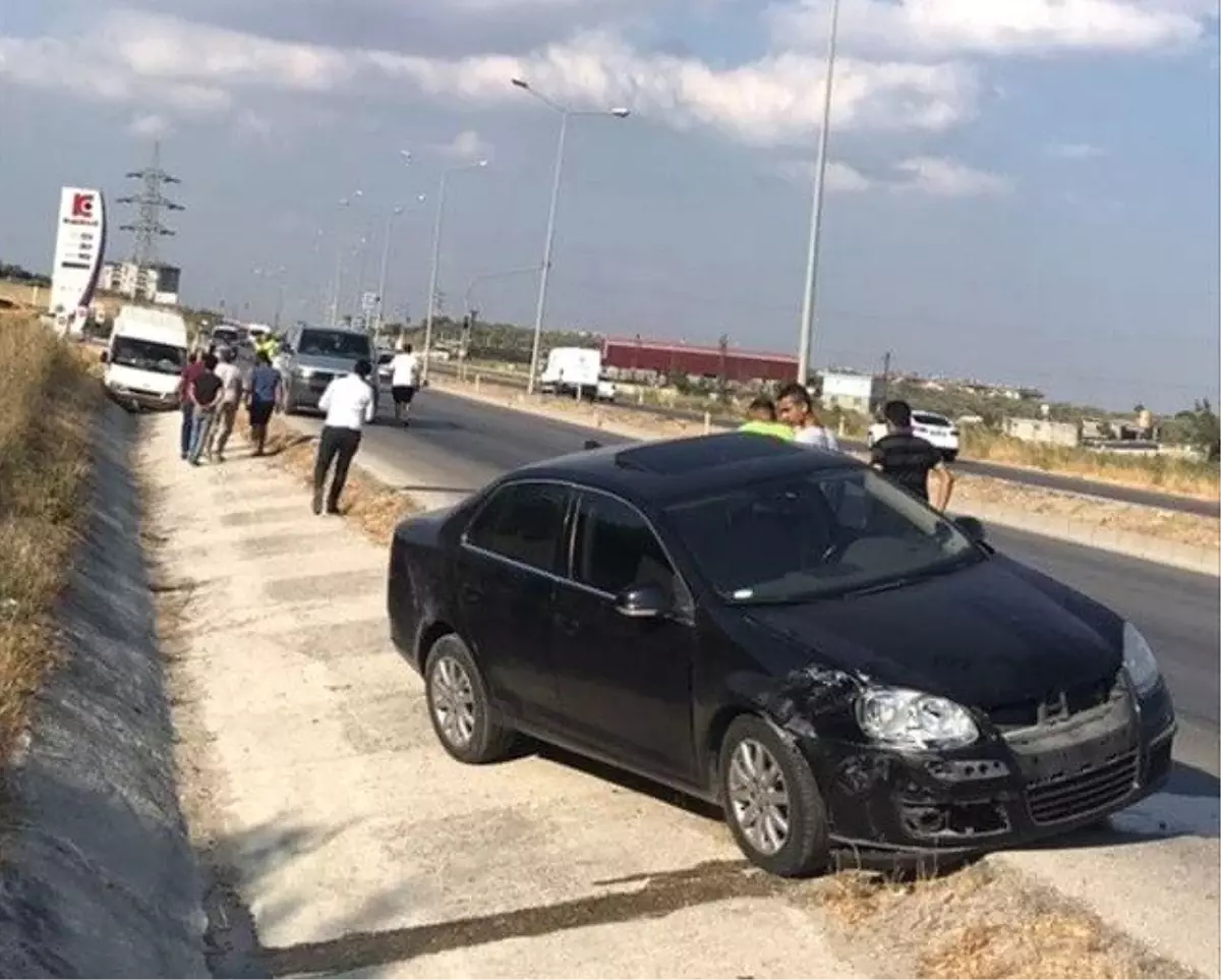 Hatay\'da trafik kazası: 2 yaralı