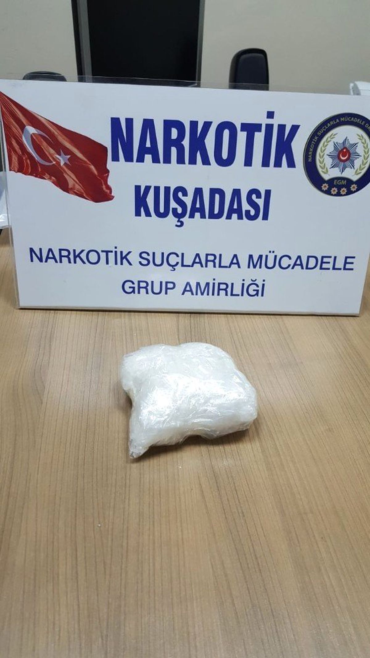 Kuşadası\'nda uyuşturucu operasyonu; 3 gözaltı