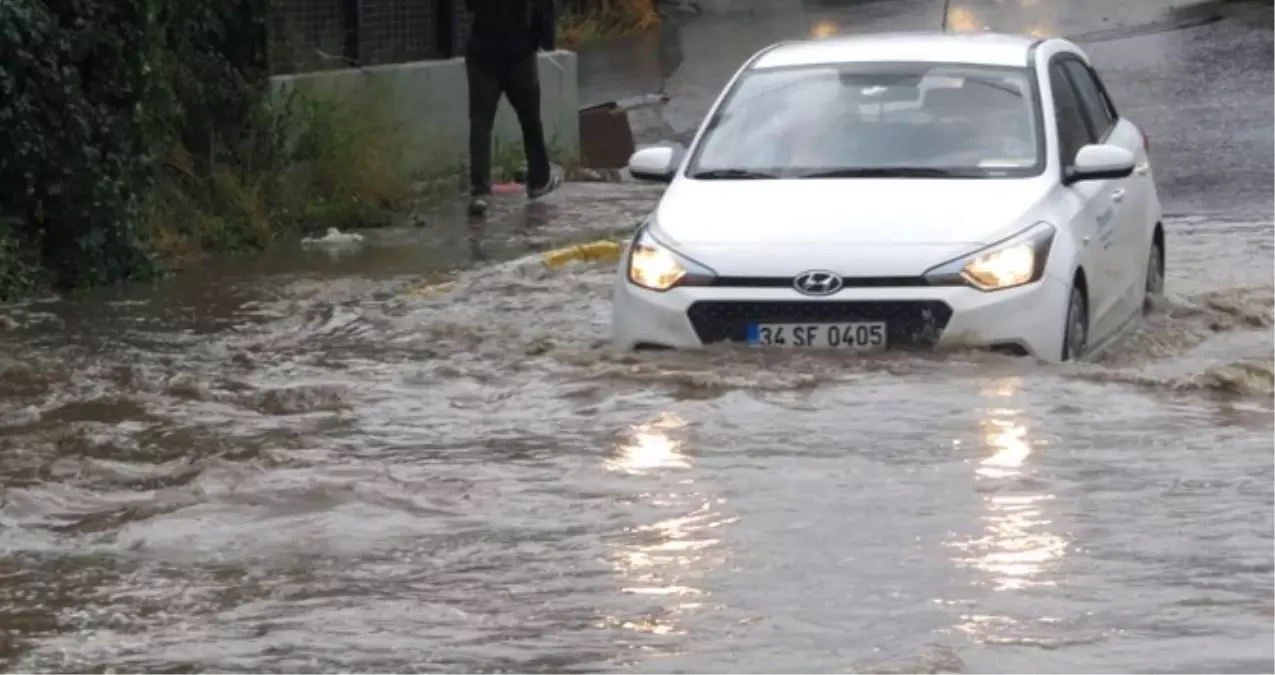 Meteoroloji\'den dikkat çeken uyarı: Selde araba kullanmaya çalışmayın