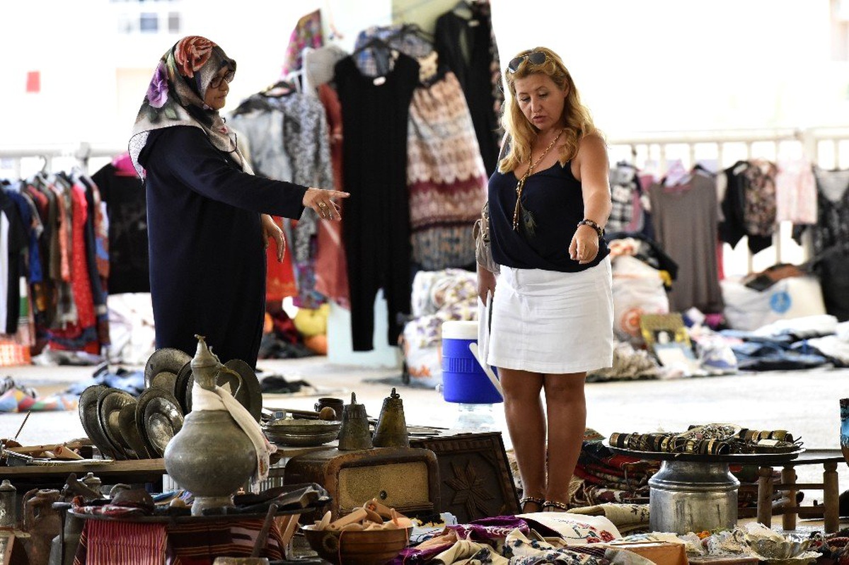 Muratpaşa Antika ve İkinci El Eşya Pazarı açıldı