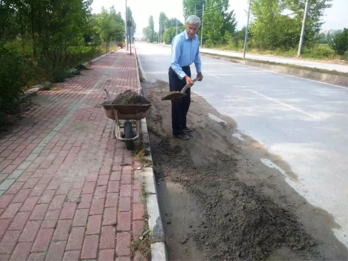 Selin getirdi, vatandaş temizledi