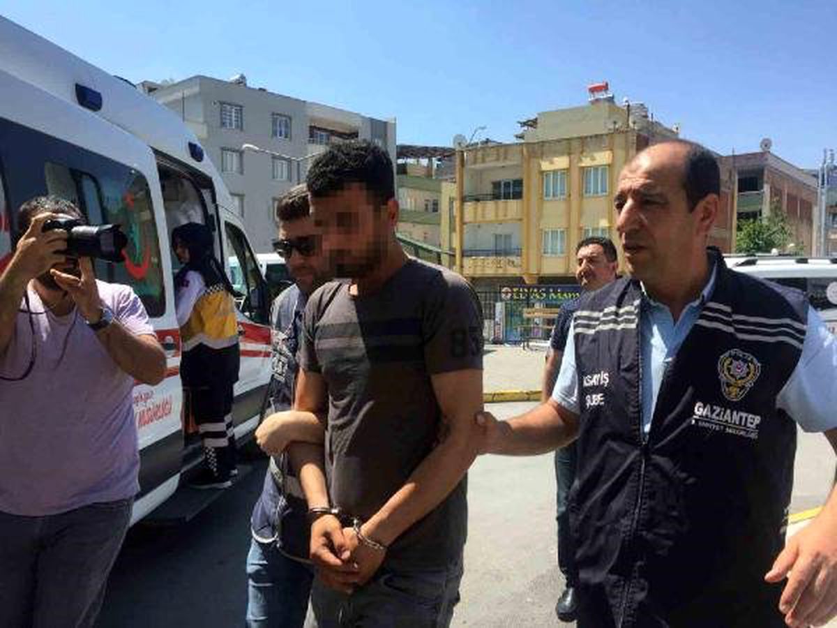 Sokakta rastgele ateş ederken Ali\'yi vurdu, 6 gün sonra yakalandı
