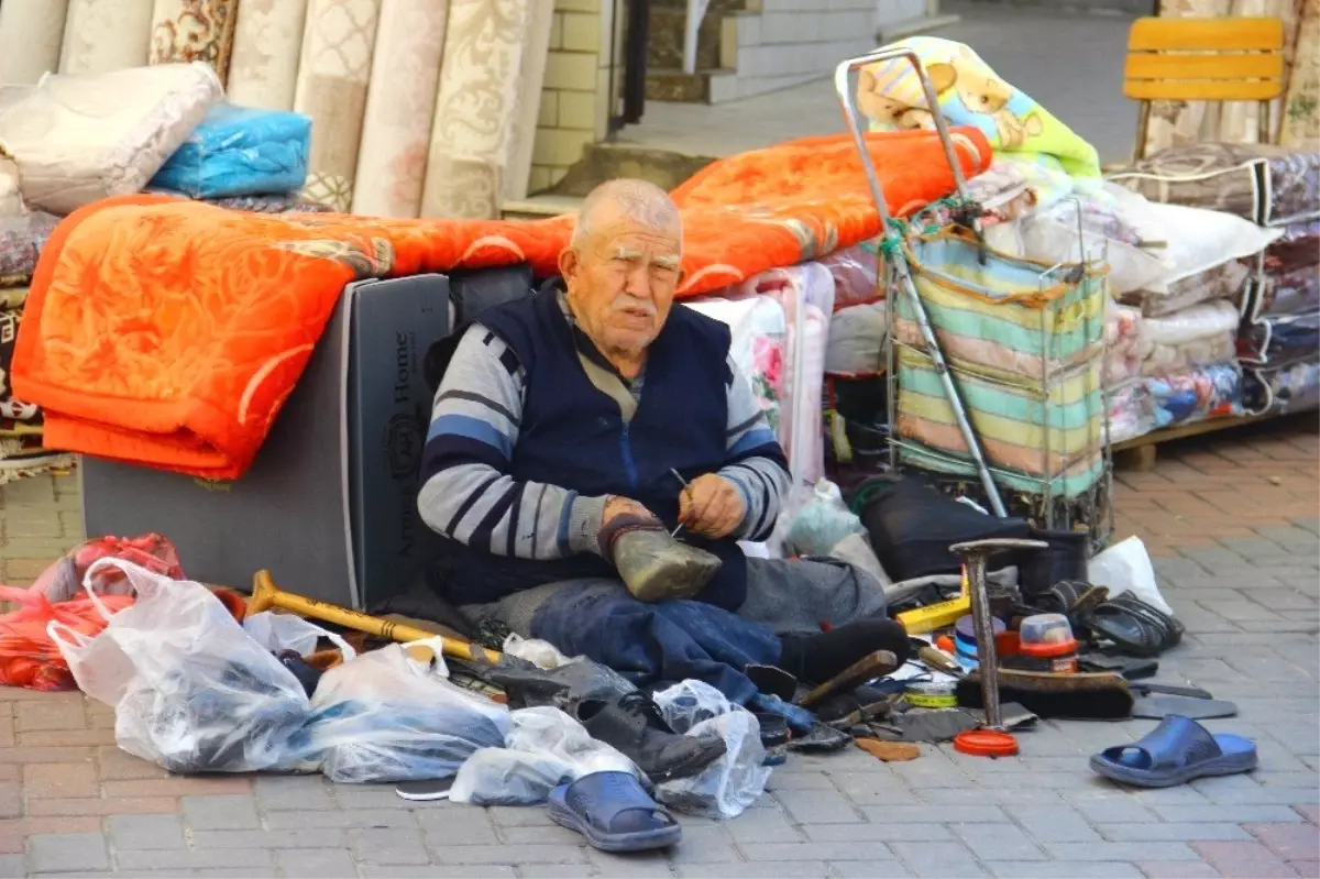 Tek ayağı ile hayata meydan okudu