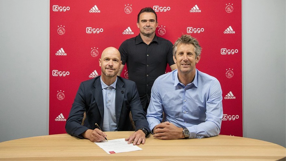 Ajax, Erik ten Hag\'ın sözleşmesini 2022 yılına uzattı