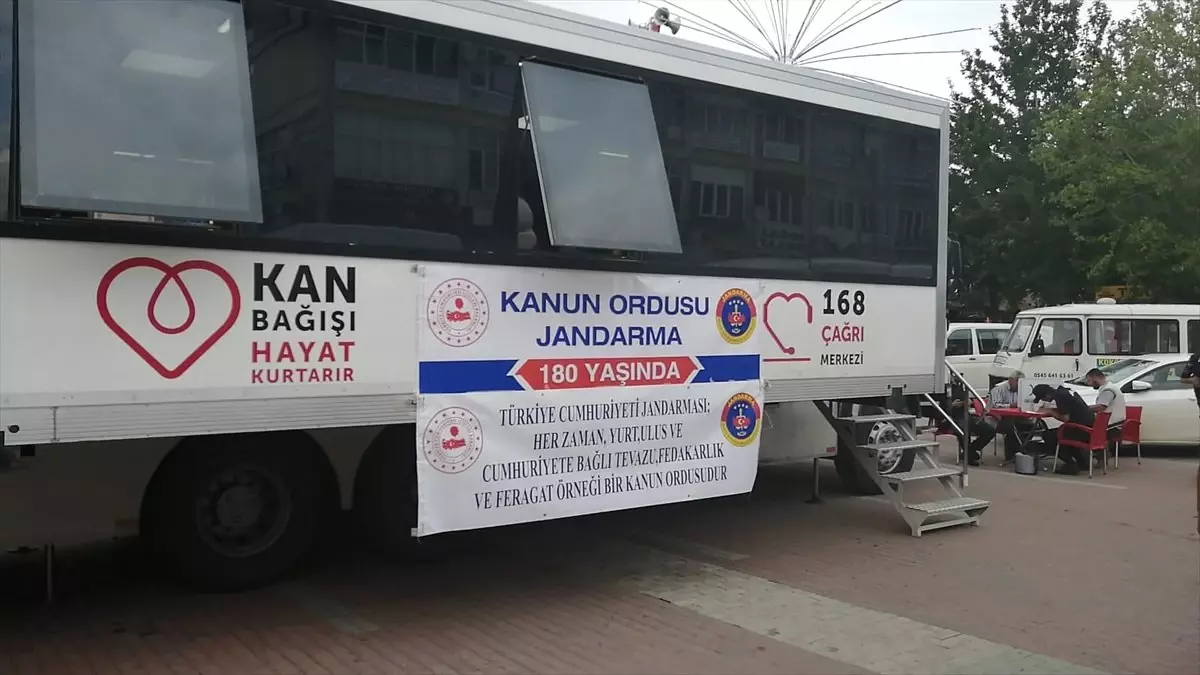 Beyşehir\'de jandarmadan kan bağışı kampanyası