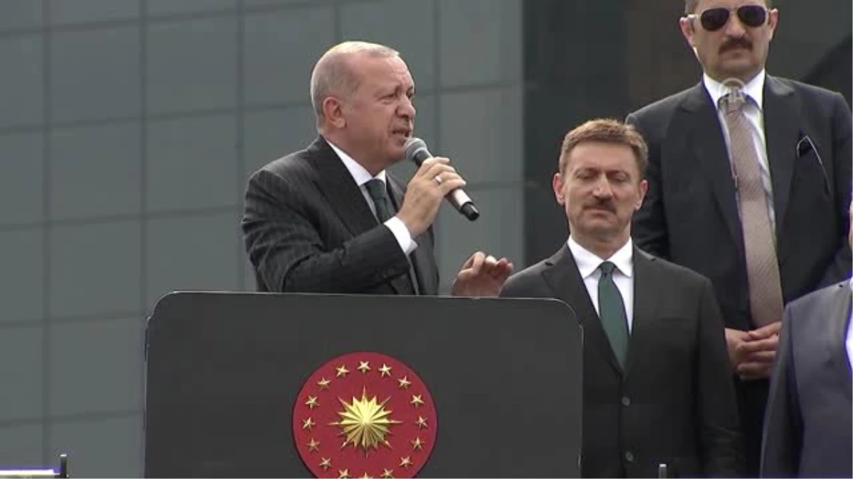 Cumhurbaşkanı Erdoğan: "Yaptıklarıyla söyledikleriyle ilgili ne sorsanız inkar ediyor"