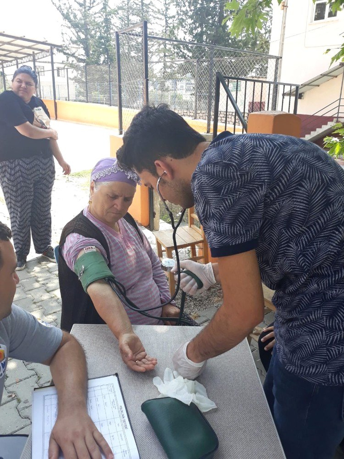 Engellilere sağlık ve kişisel bakım hizmeti