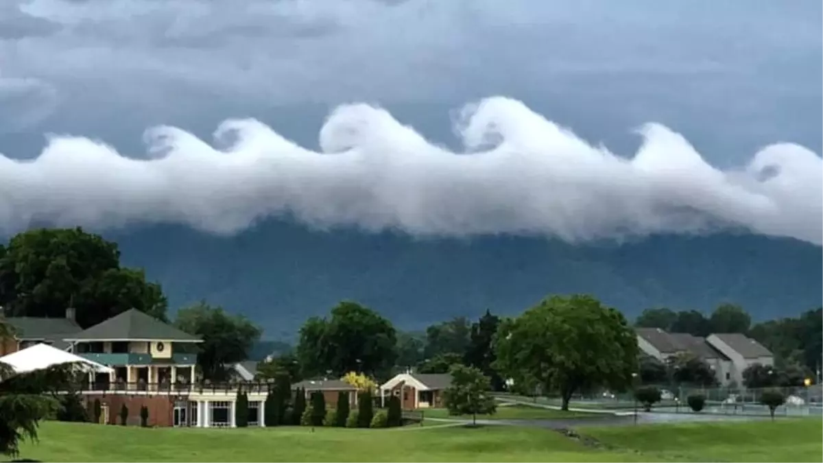 İnternette Viral Olan, Enfes Güzellikteki Masalsı Bulut Fotoğrafı