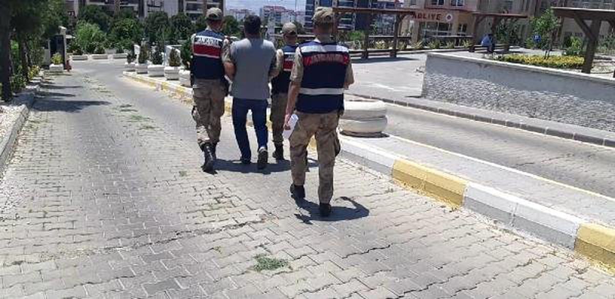 Kahramanmaraş\'ta terörden aranan 2 kişi yakalandı