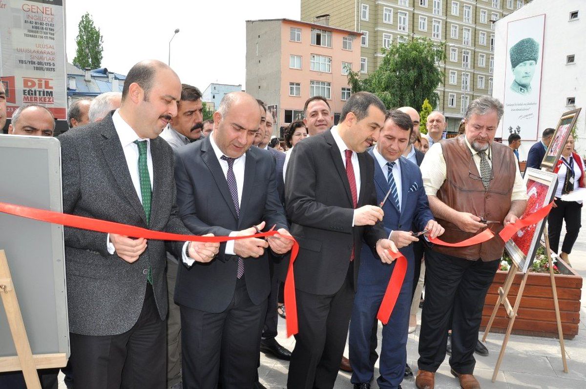 Kars\'ta Ruh Sağlığı Merkezi\'nin dönem sonu sergisinin açılışı yapıldı