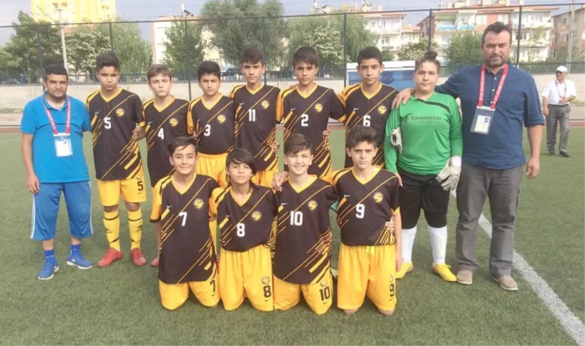 Kayseri U-13 Ligi yarı final müsabakası