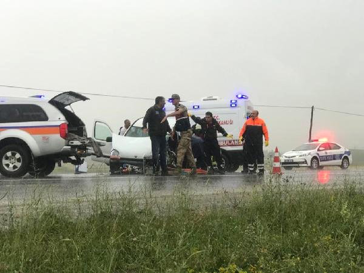 TIR\'la çarpışan aracın sürücüsü öldü, eşi yaralı