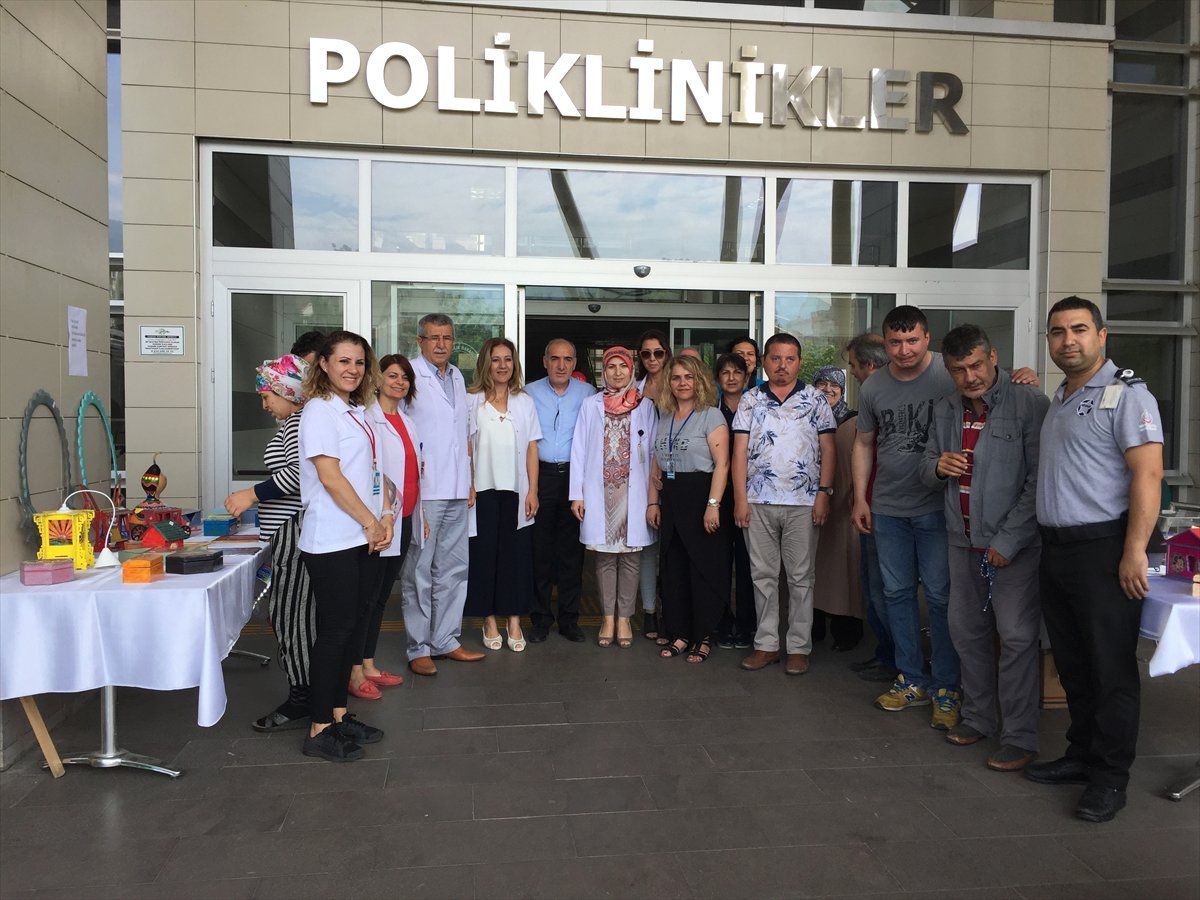 Tire Devlet Hastanesi\'nde hastalar sergi açtı