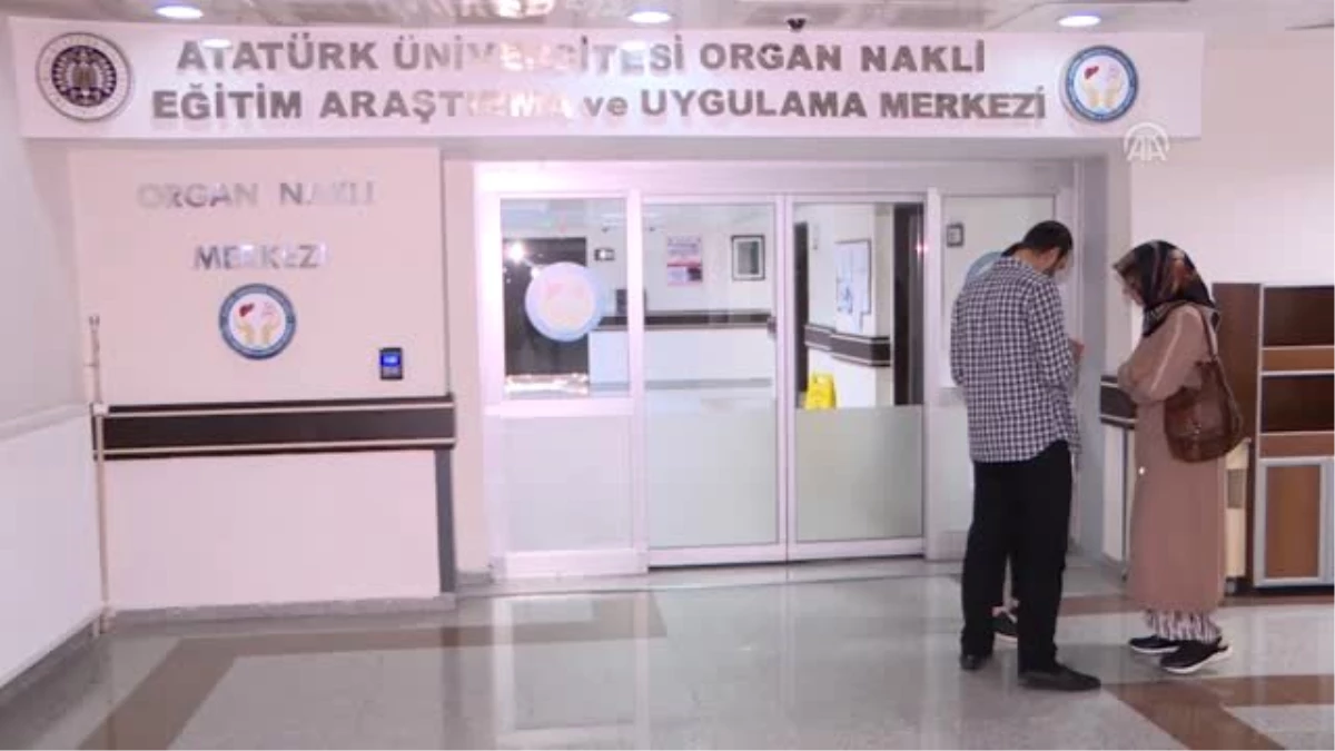 "Türkiye\'de 22 bin böbrek, 2 bin de karaciğer nakli bekleyen hasta var"