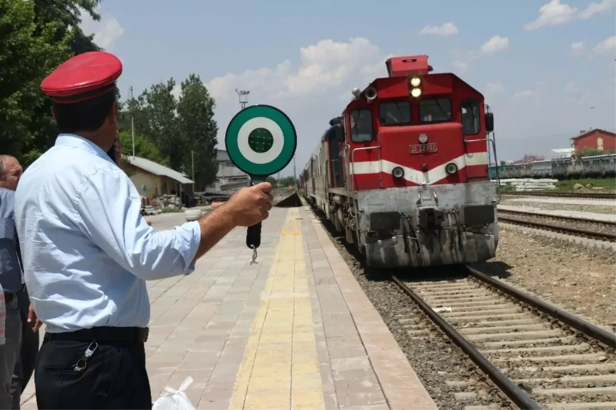 Vangölü Ekspresine yoğun ilgi