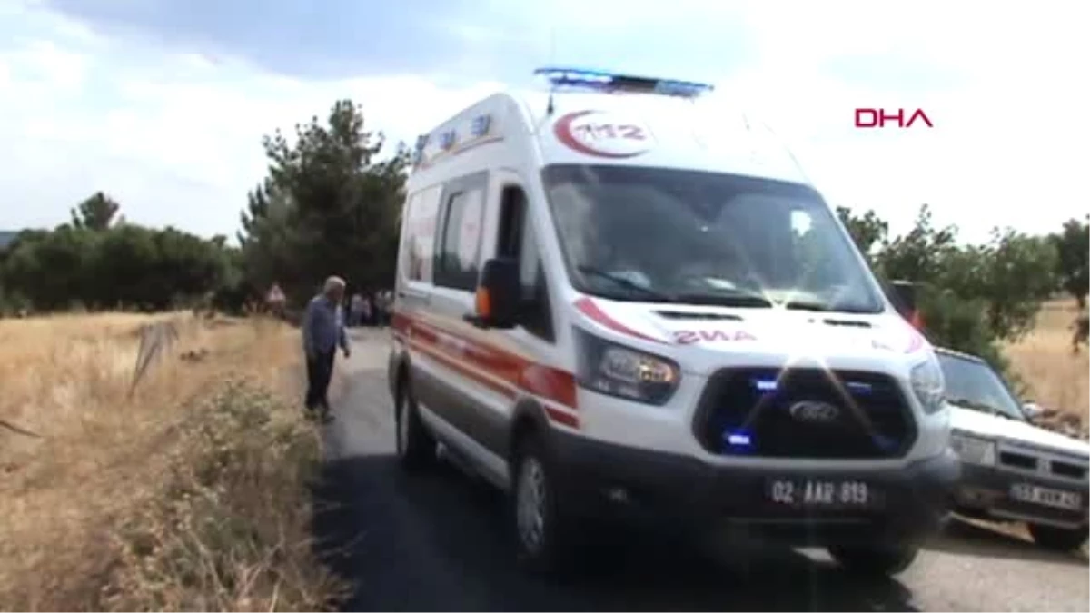Adıyaman\'da şarampole devrilen ATV\'deki 7 kişi yaralandı