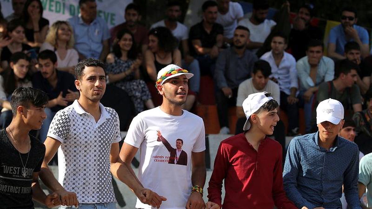 "AK Parti İstanbul\'u muhafazakar Kürt seçmenin oylarıyla kazanmayı umuyor"