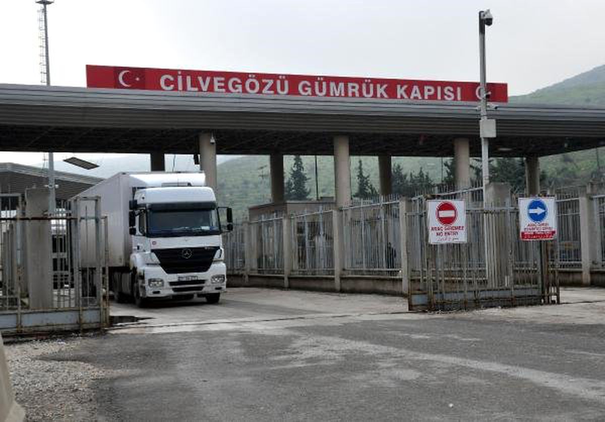 Cilvegözü\'nden, Türkiye\'ye ithalat ve transit ticaret yapılmasına başlandı