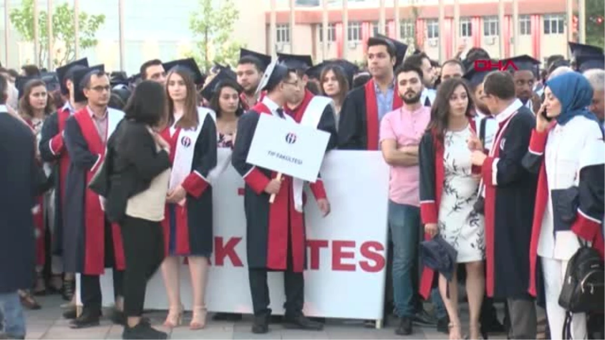 Gaziantep Üniversitesi\'nde mezuniyet coşkusu