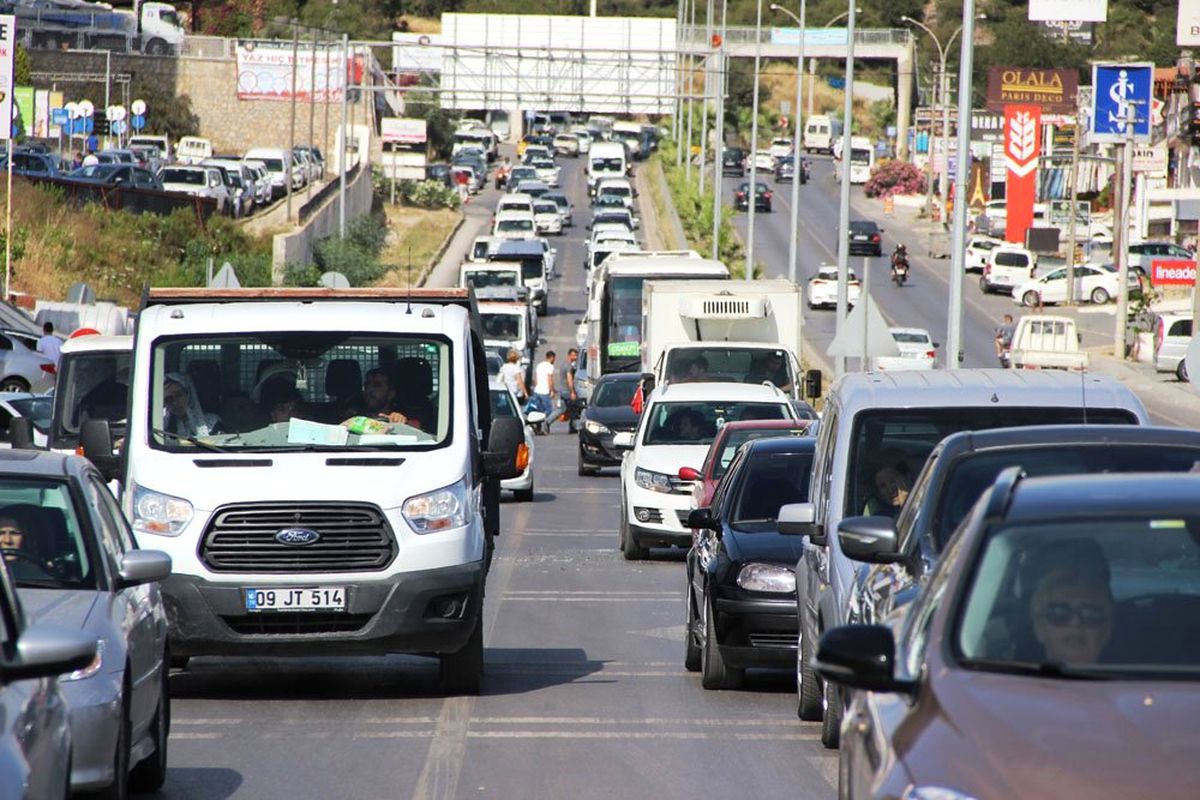 Kara taşıtları 2017\'de 304 milyar kilometre katetti