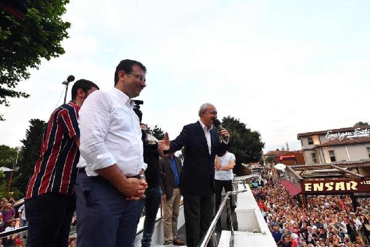 Kılıçdaroğlu ve İmamoğlu\'ndan Eyüpsultan\'da ortak miting