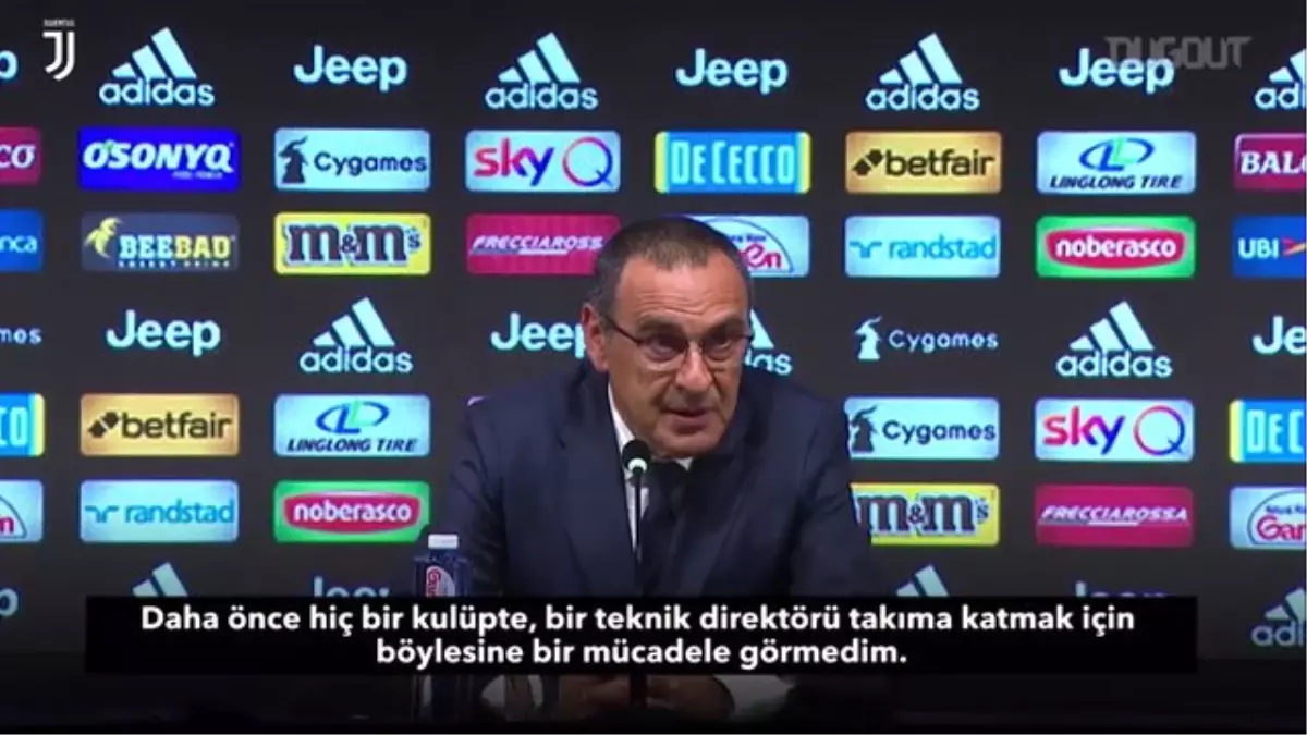 Maurizio Sarri imza töreni