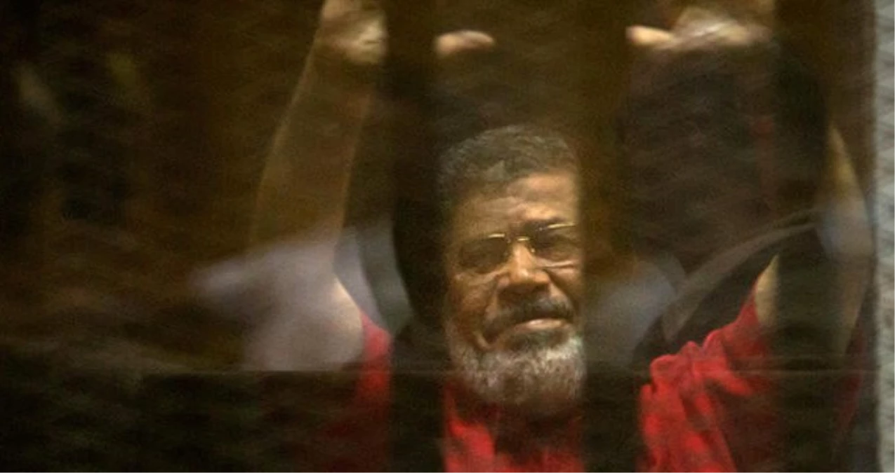 Mursi\'nin defnedildiği mezarlığı sadece İsrail kanalının görüntülemesine izin verdiler