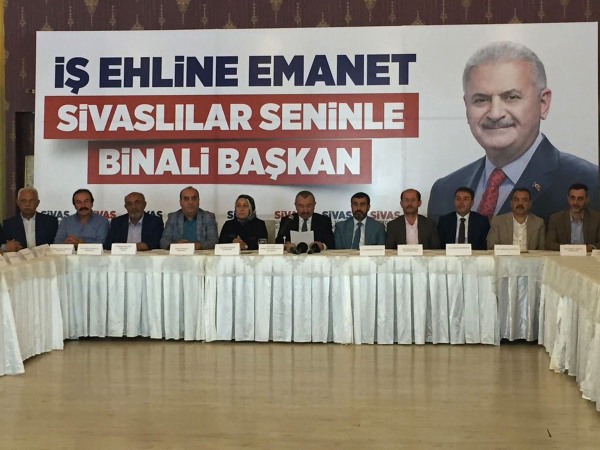 Sivaslılardan Binali Yıldırım\'a tam destek