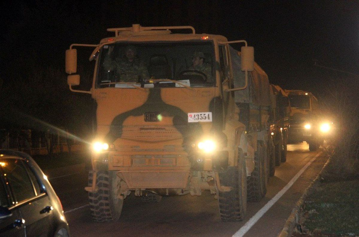 Suriye\'ye askeri araç ve komando takviyesi