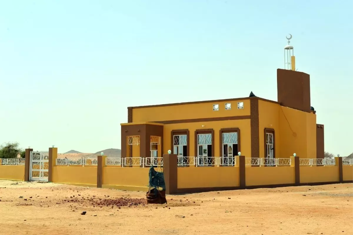 Türkiye\'den Sudan\'a 5 yeni cami