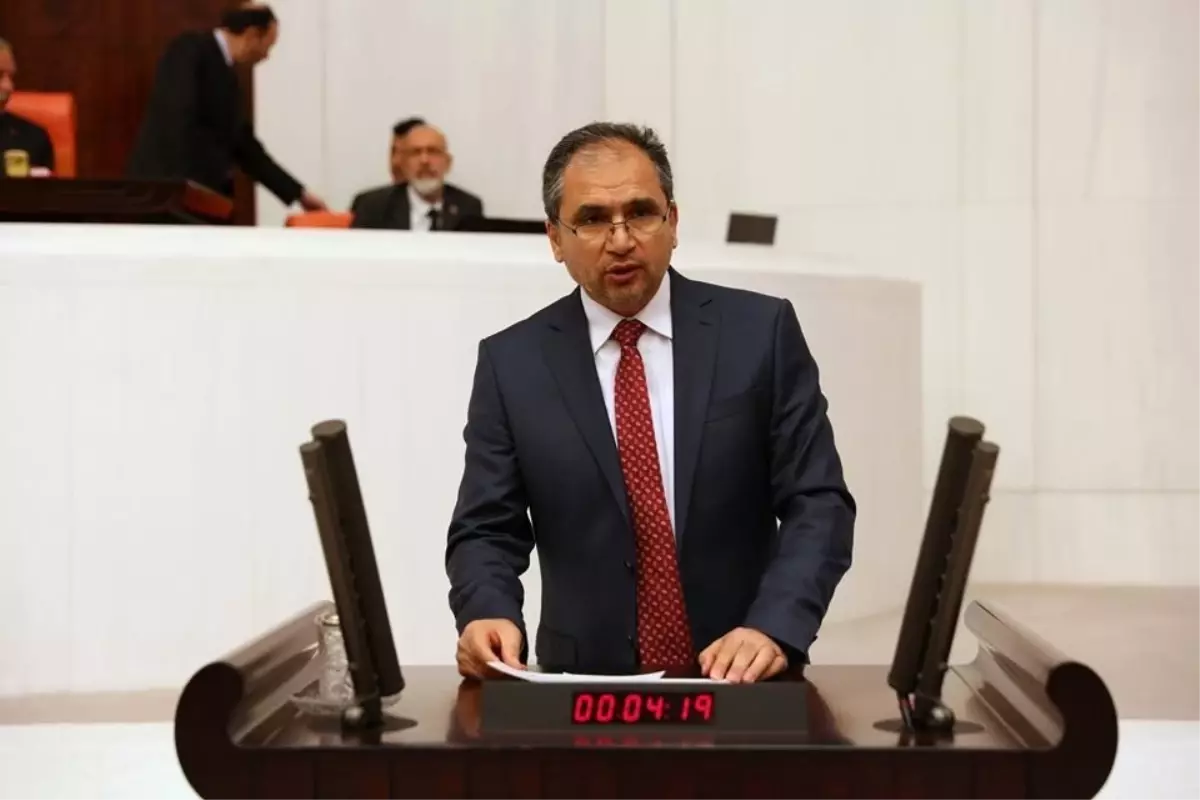 AK Partili İsmail Güneş: "Simav, Gediz, Şaphane, Dumlupınar ve Pazarlar Uşak\'a bağlansın"