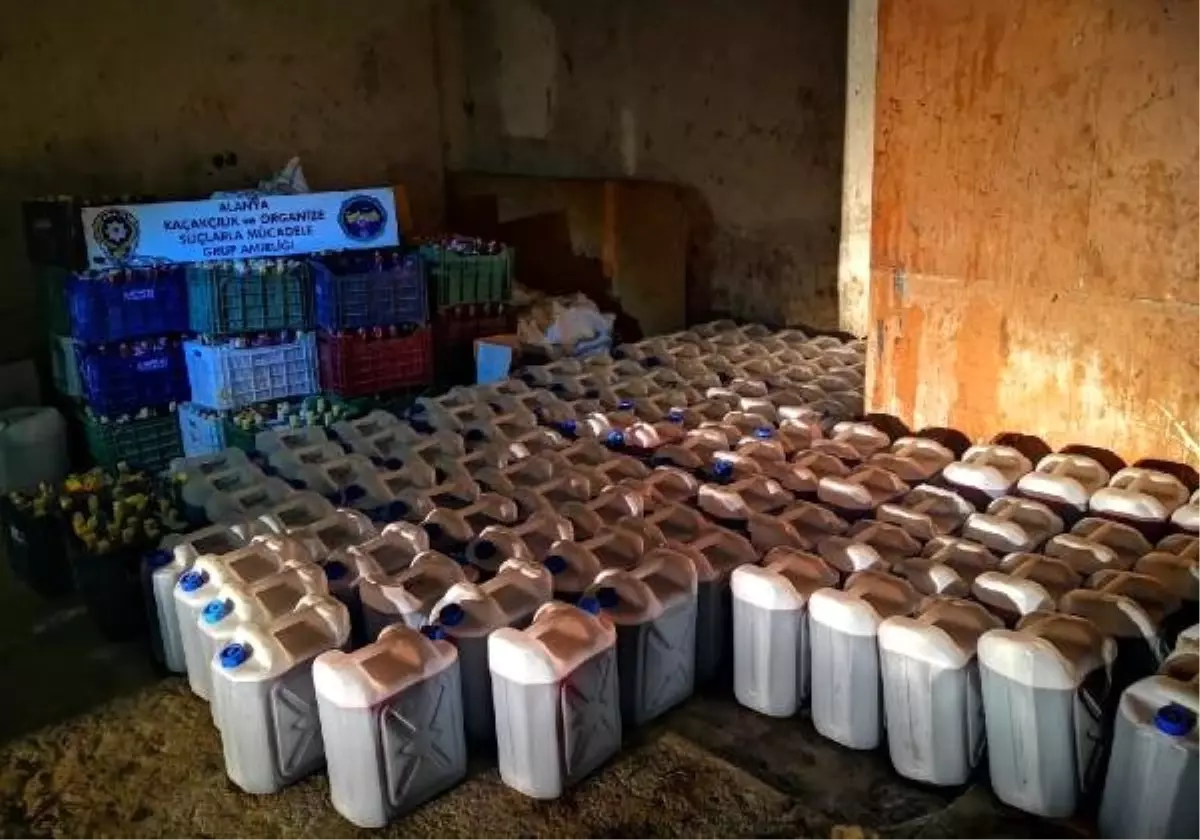 Alanya\'da 6 bin 570 litre sahte ve kaçak içki ele geçirildi