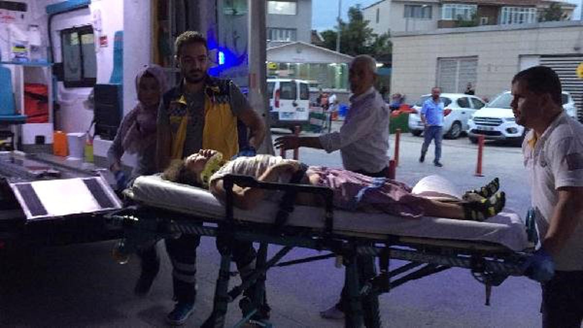 Balkondan düşen 8 yaşındaki Buğlem, ağır yaralandı