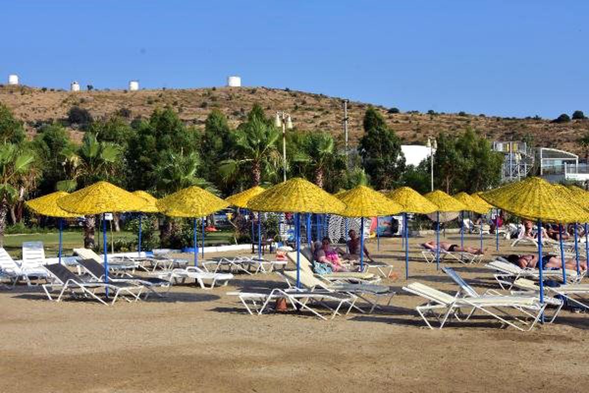 Bodrum plajları, yabancı turistlere kaldı