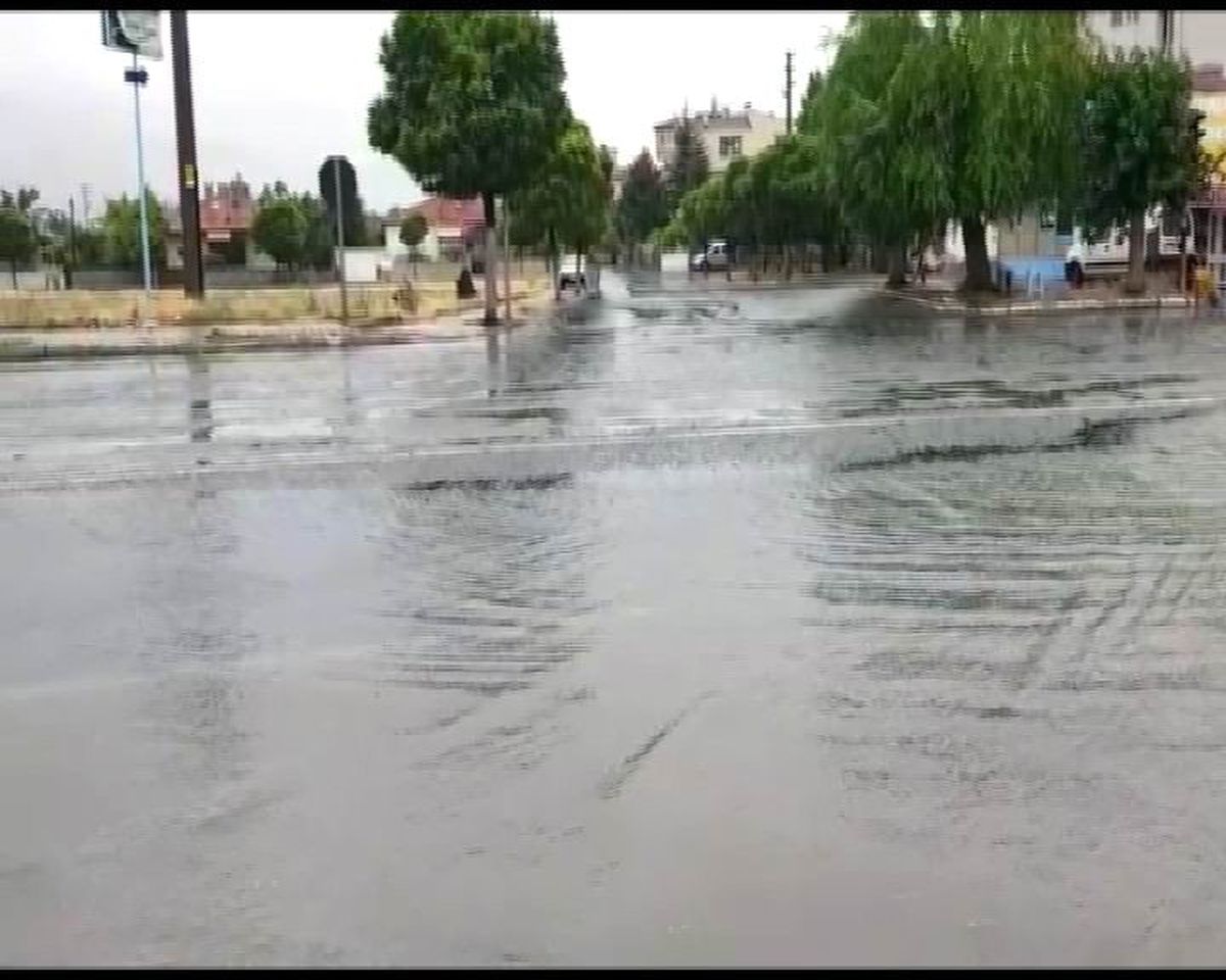 Develi\'de Yağmur Etkili Oldu