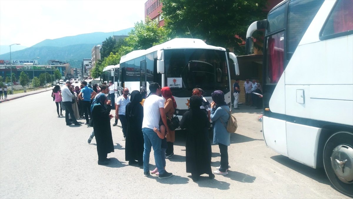 Karabüklüler Yıldırım\'a destek için yola çıktı