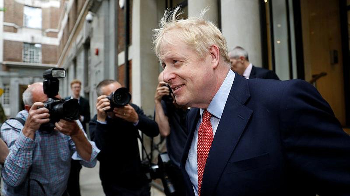 Komşusu Boris Johnson\'ı polise şikayet etti: Eşinin güvenliğinden endişe duyuyoruz