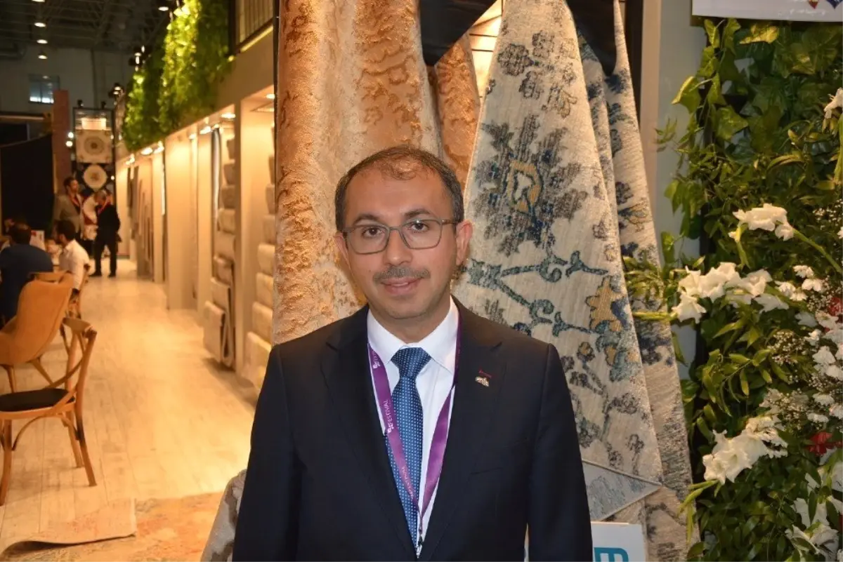 Makine halısı üretiminin merkezi Gaziantep halının modasına da talip