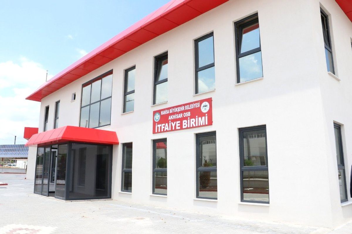 Manisa Büyükşehir\'den Akhisar OSB\'ye itfaiye desteği