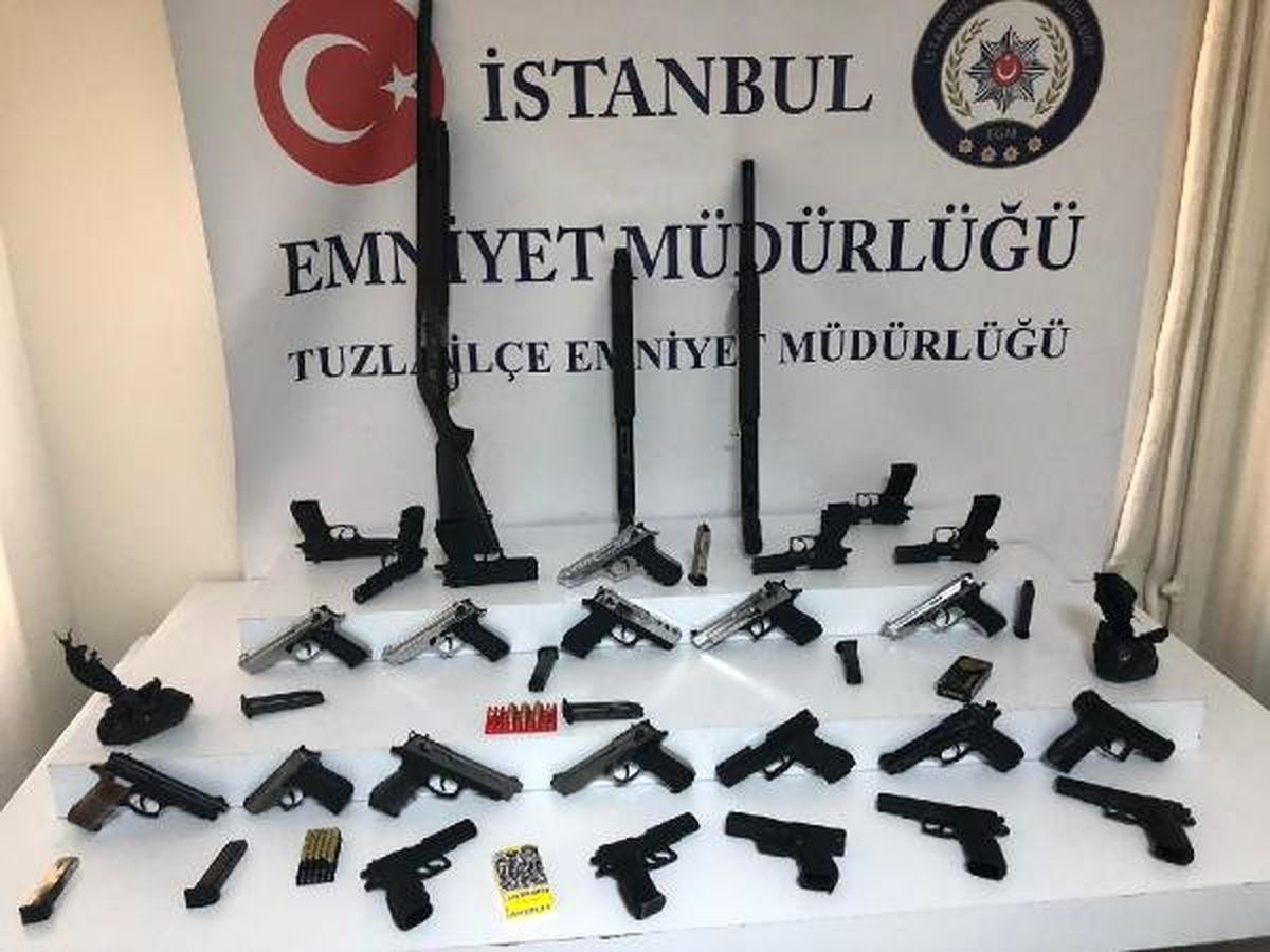 Tuzla\'da yapılan asayiş denetimlerinde 47 aranan şüpheli yakalandı