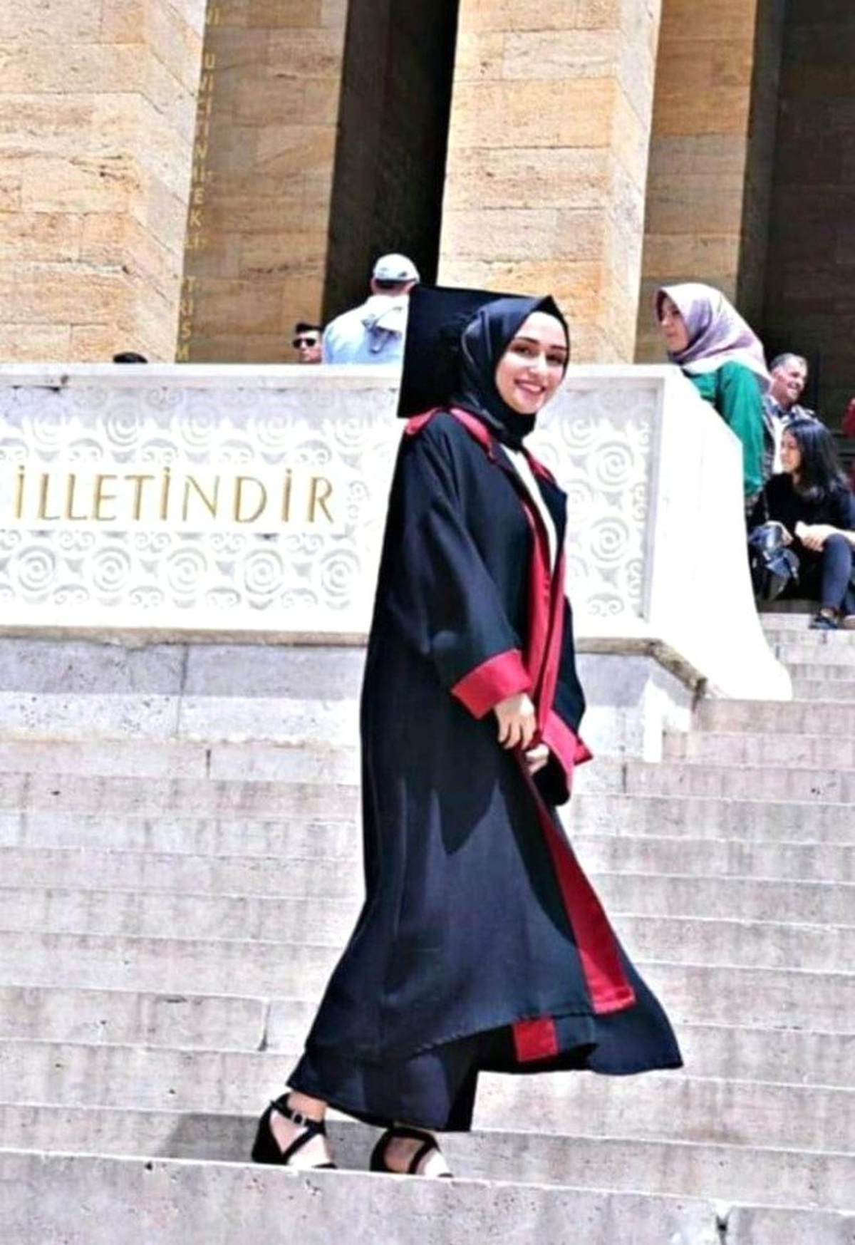 17 yaşındaki Elif yaşam savaşını kaybetti