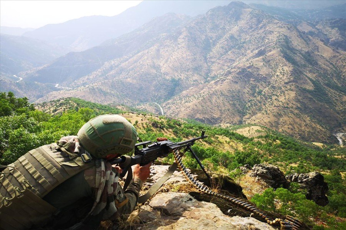6 PKK\'lı terörist etkisiz hale getirildi